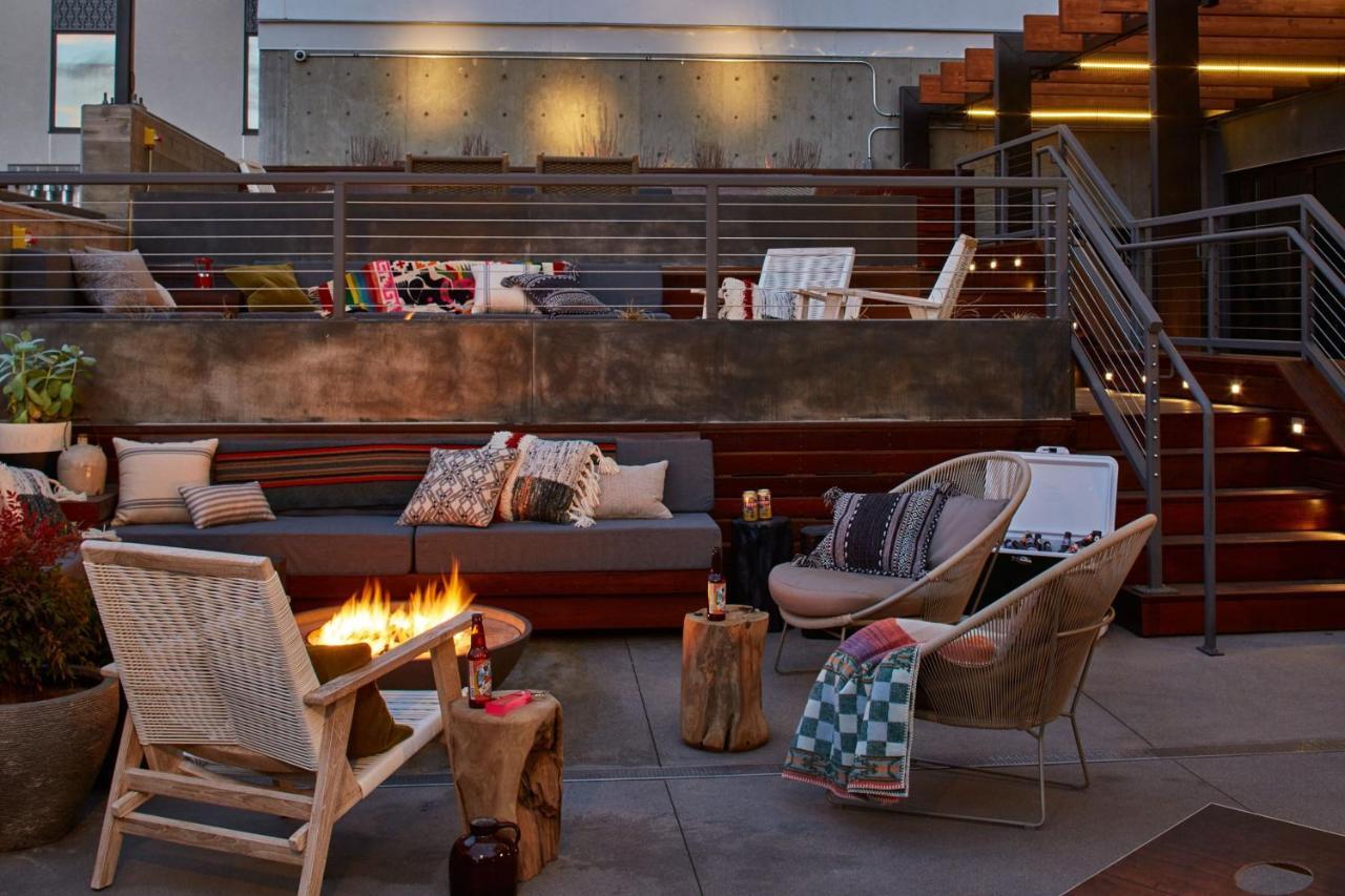 Moxy Denver Cherry Creek Exterior foto