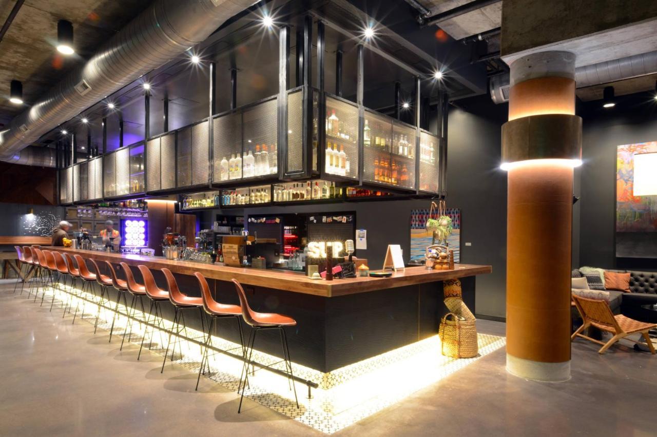 Moxy Denver Cherry Creek Exterior foto