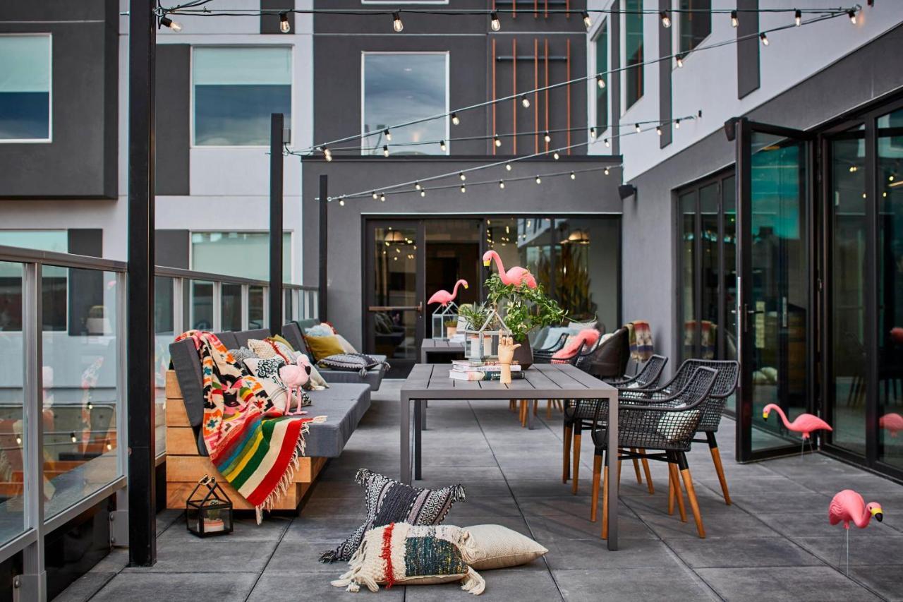 Moxy Denver Cherry Creek Exterior foto