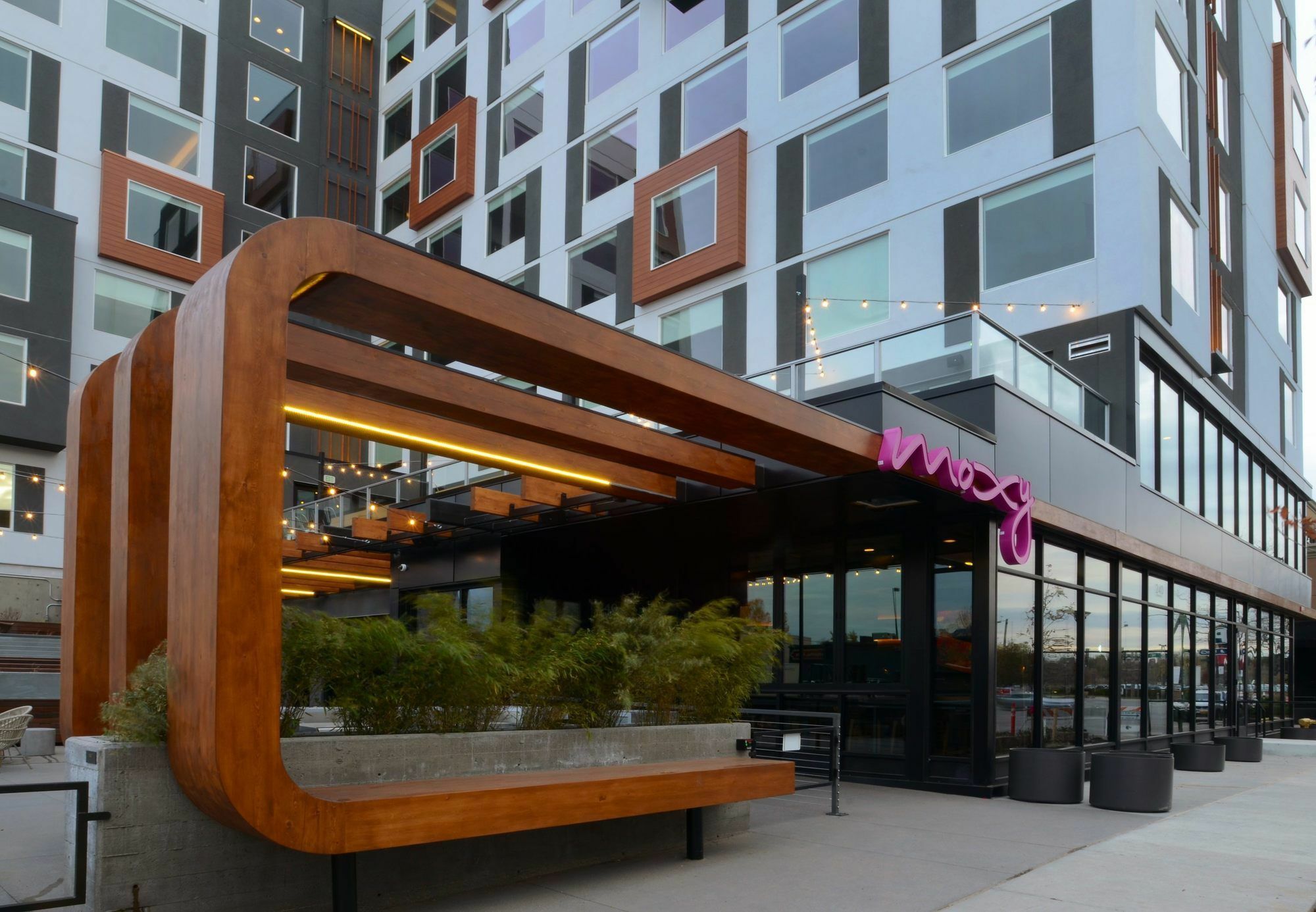 Moxy Denver Cherry Creek Exterior foto