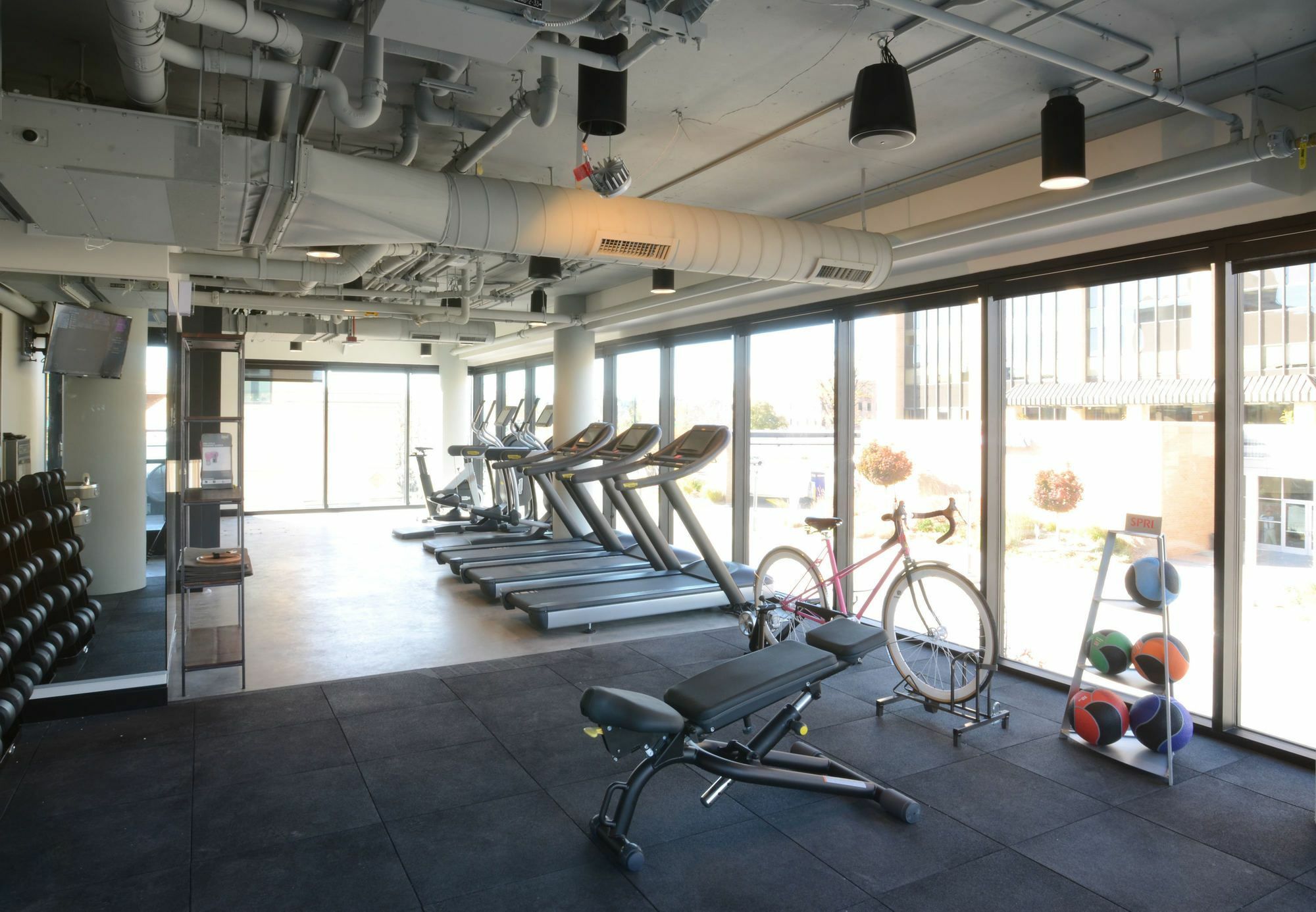 Moxy Denver Cherry Creek Exterior foto